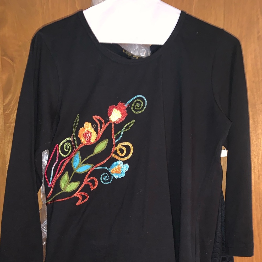 Black Capri set 3/4 quarter length shirt